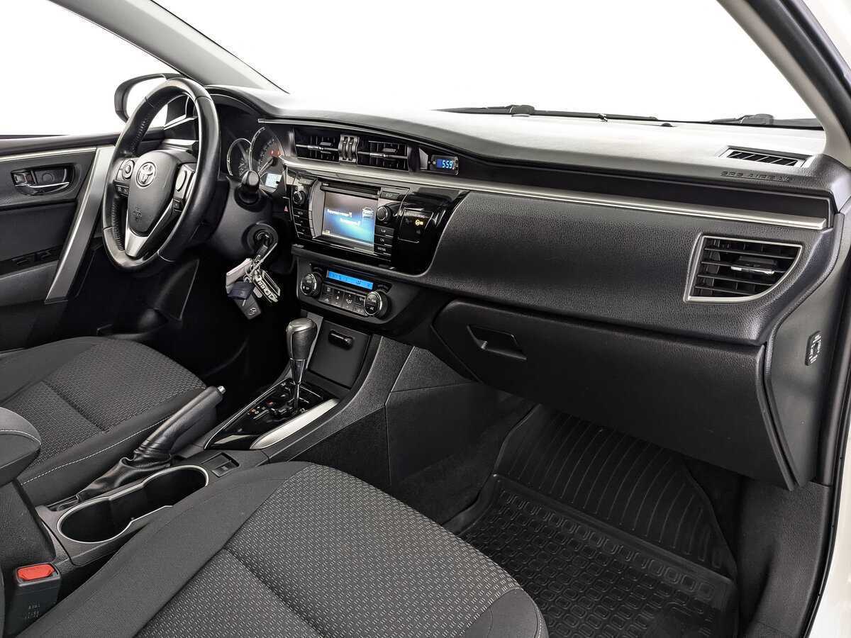 Toyota Corolla 2014 года с пробегом. Фото: #10