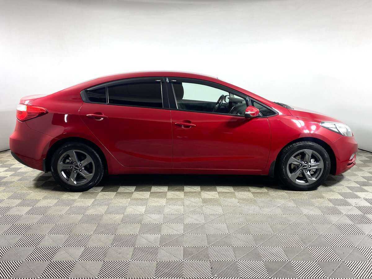 Kia Cerato 2013 года с пробегом. Фото: #2