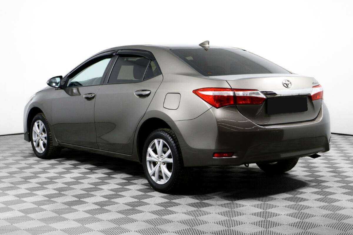 Toyota Corolla 2017 года с пробегом. Фото: #6