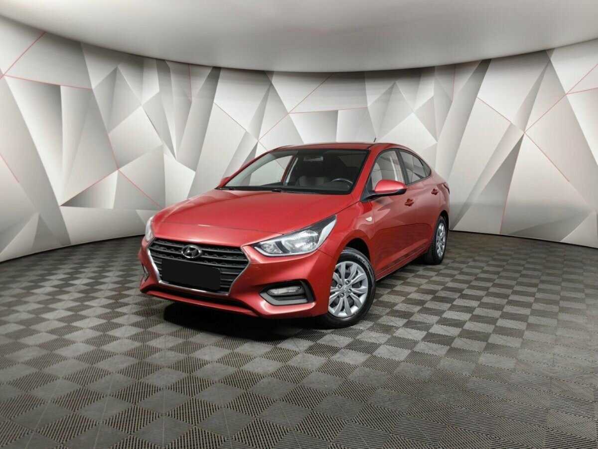 Hyundai Solaris 2020 года с пробегом. Посмотреть фото