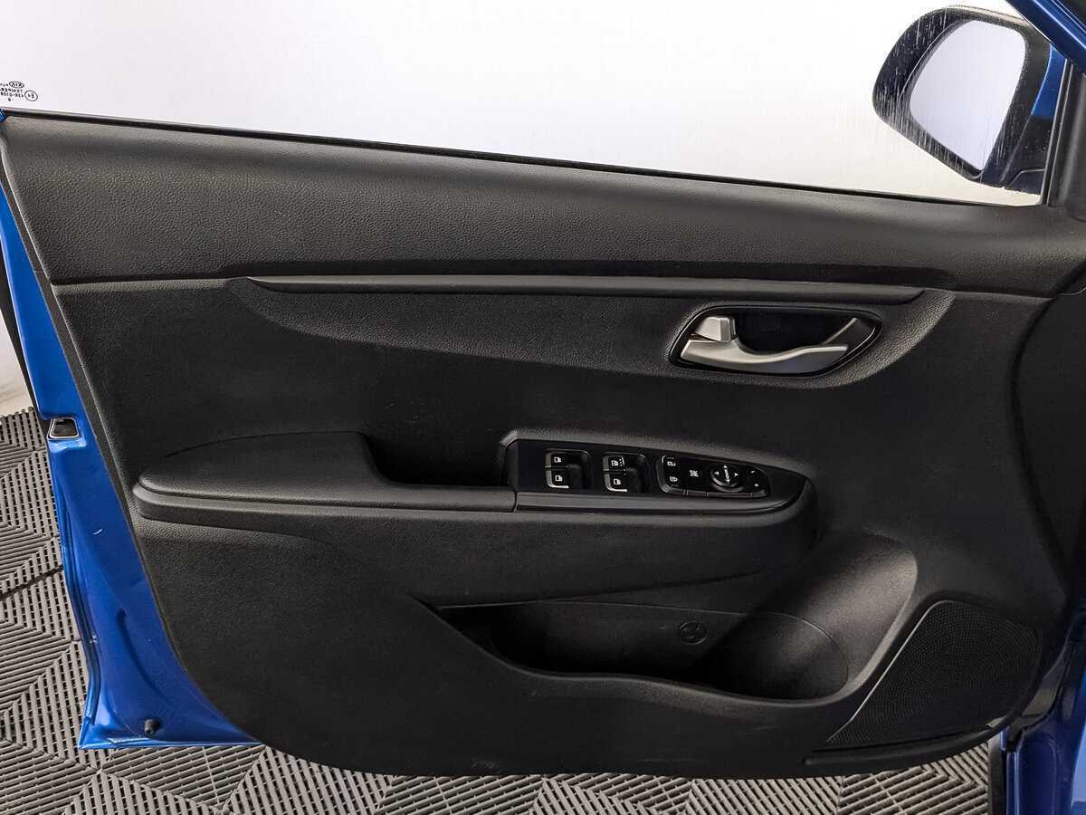 Kia Rio 2019 года с пробегом. Фото: #14