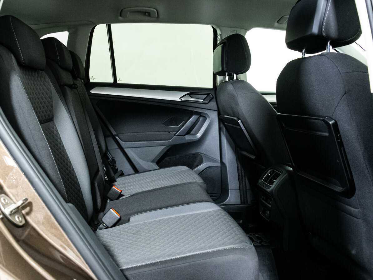 Volkswagen Tiguan 2017 года с пробегом. Фото: #13