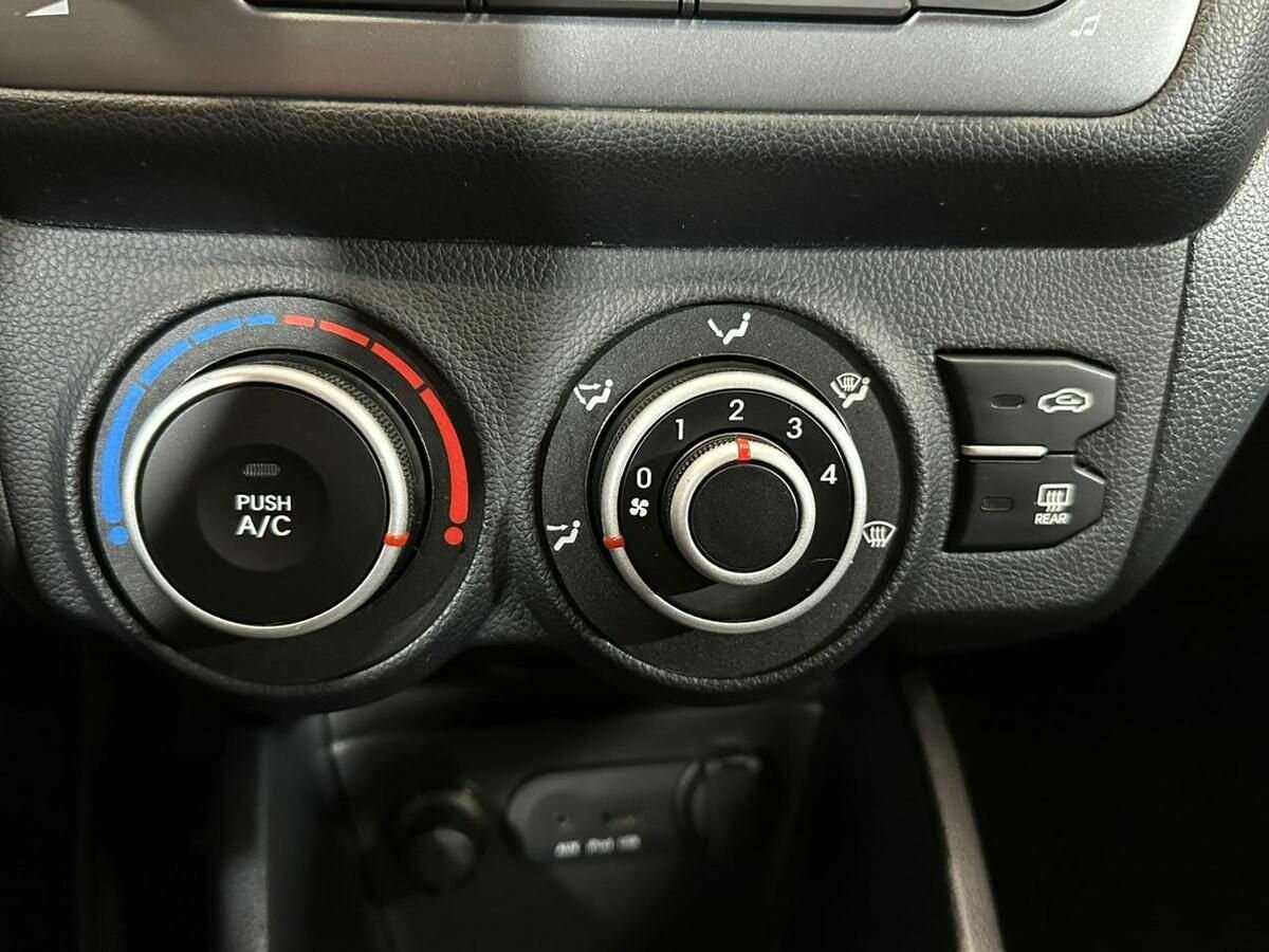 Kia Rio 2014 года с пробегом. Фото: #14