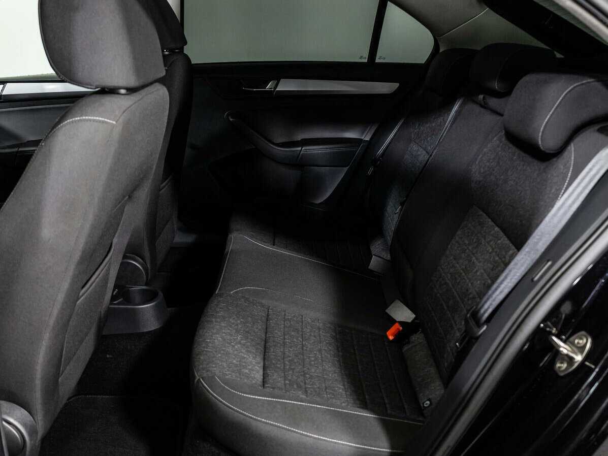 Skoda Rapid 2020 года с пробегом. Фото: #9