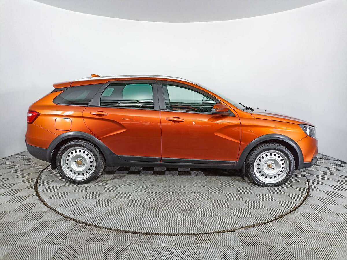 Lada (ВАЗ) Vesta 2021 года с пробегом. Фото: #3