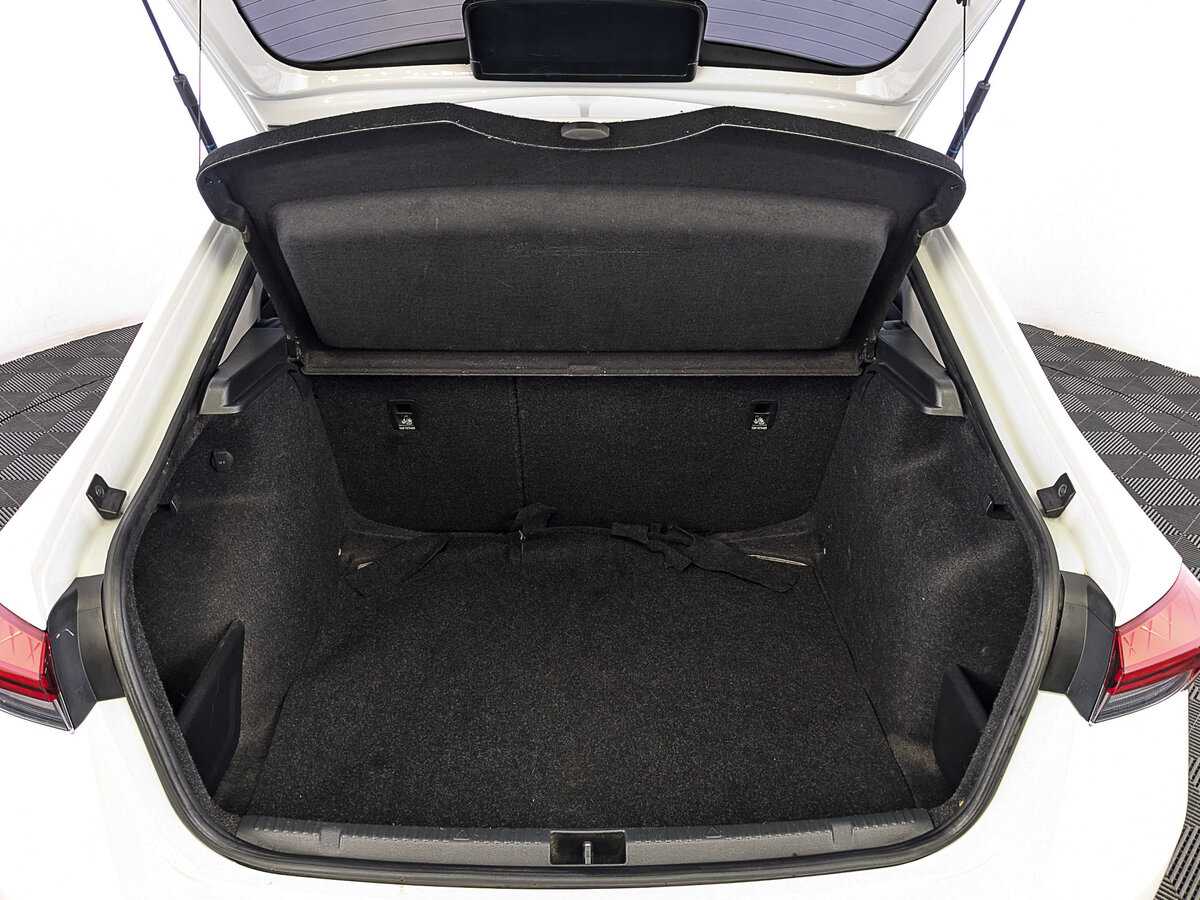 Skoda Rapid 2020 года с пробегом. Фото: #9