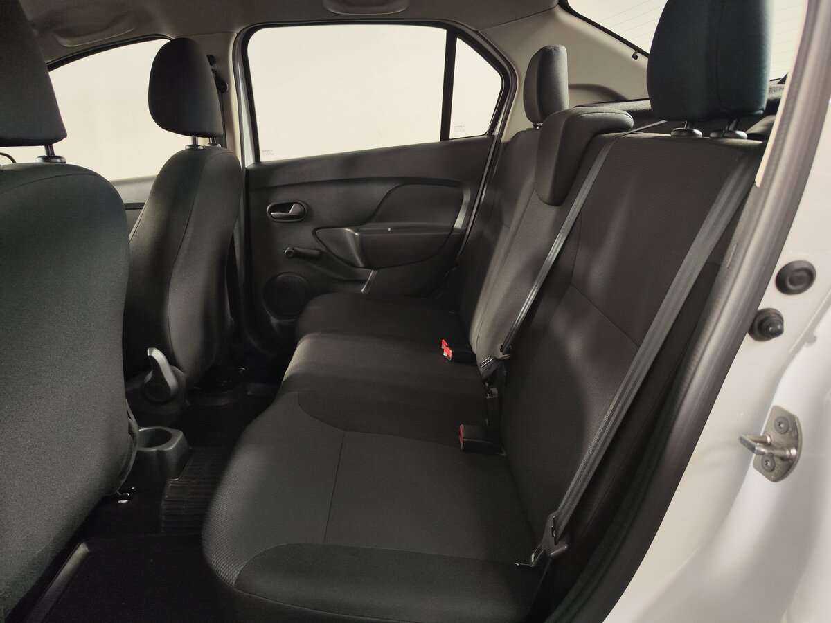 Renault Logan 2019 года с пробегом. Фото: #7