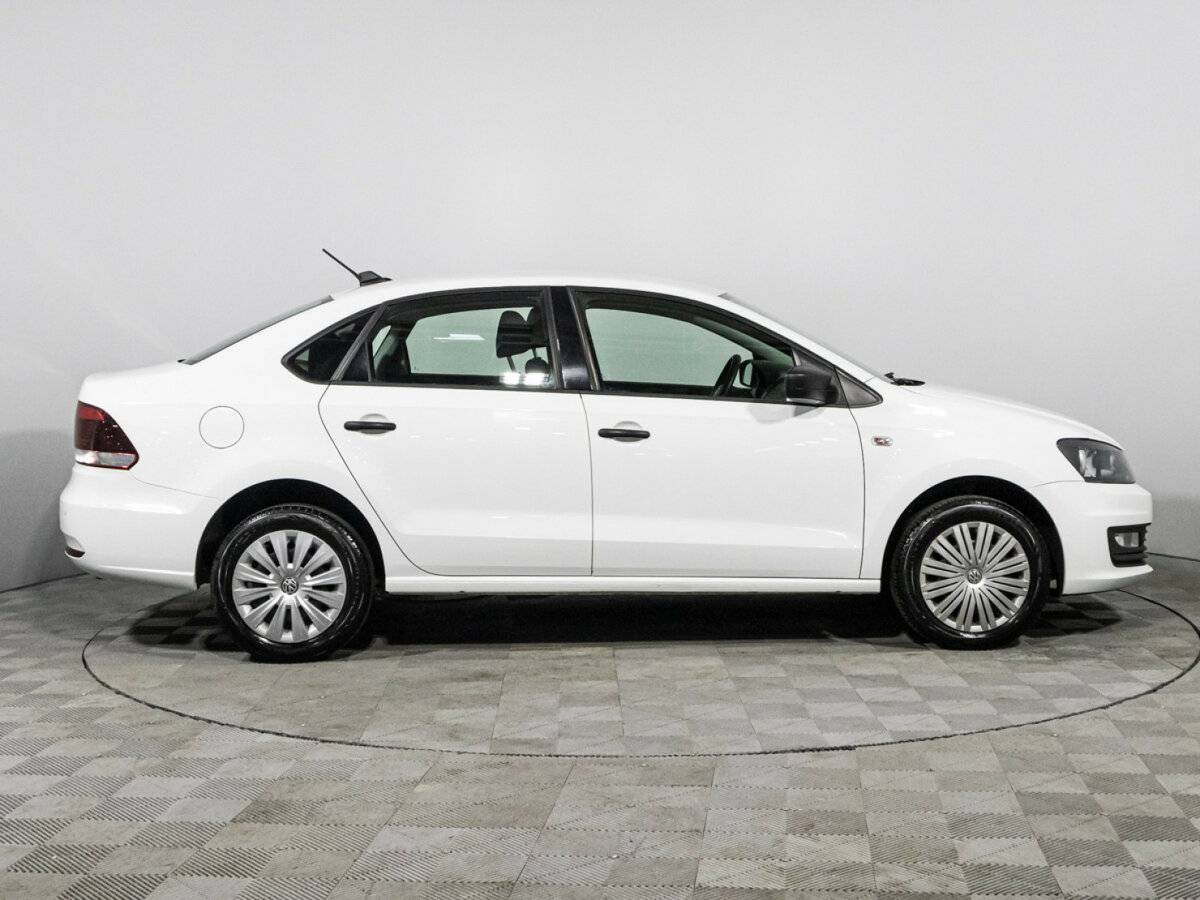 Volkswagen Polo 2019 года с пробегом. Фото: #3