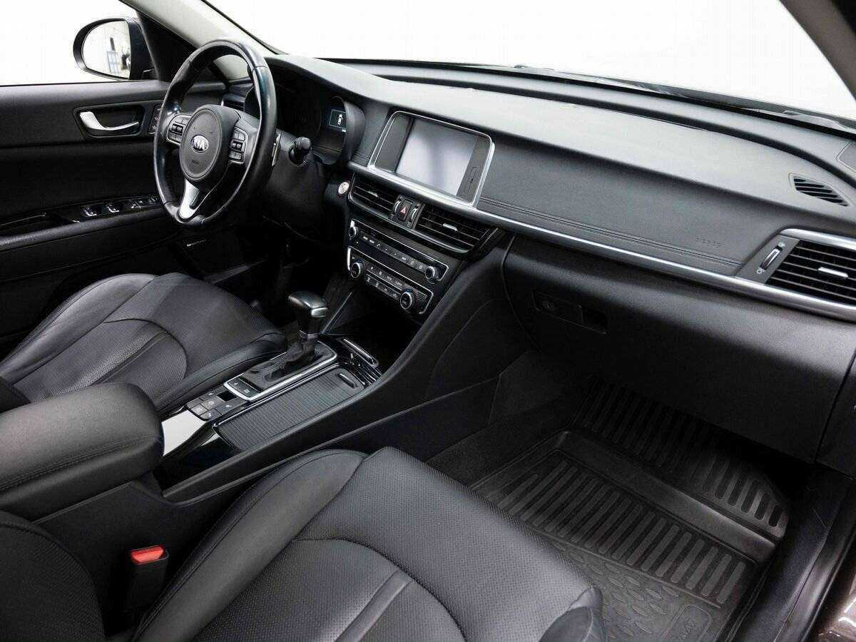 Kia Optima 2018 года с пробегом. Фото: #10