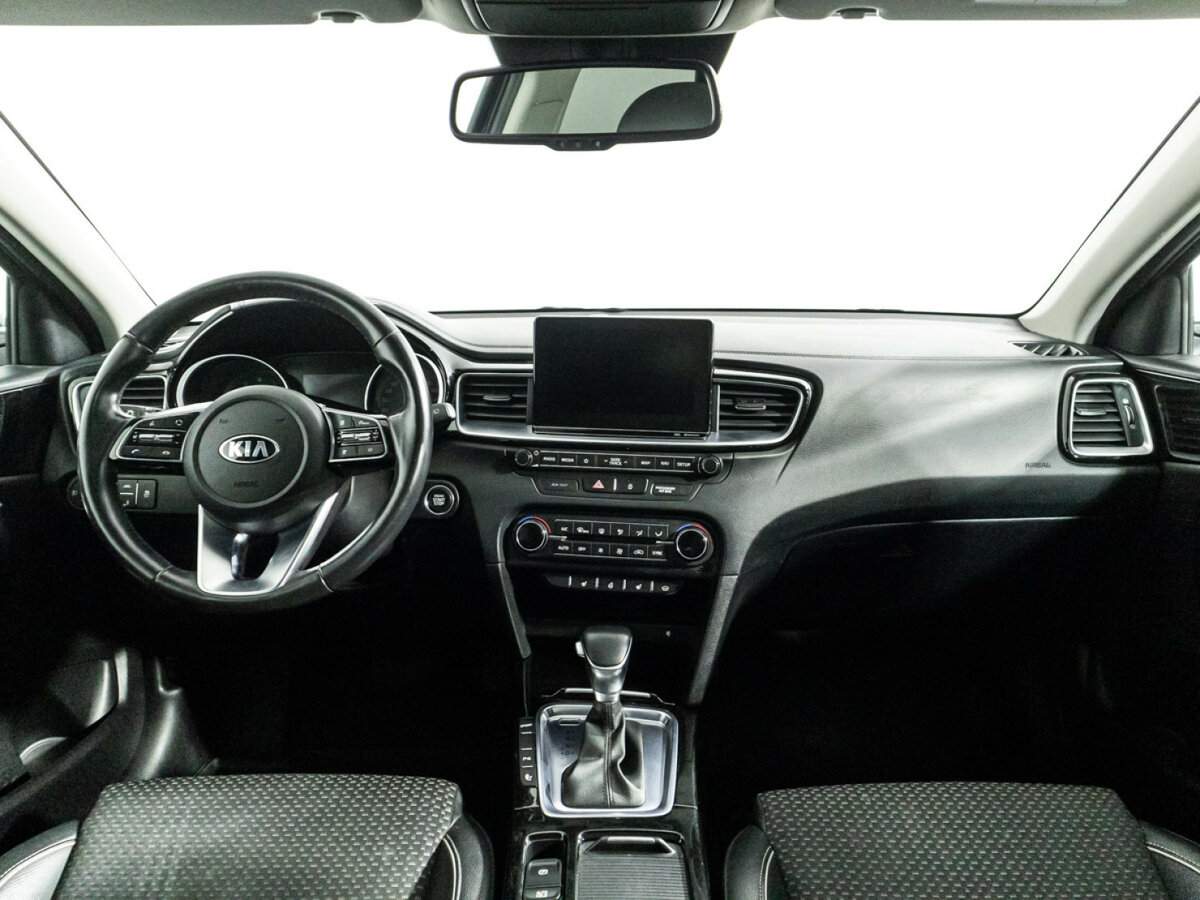 Kia Ceed 2019 года с пробегом. Фото: #12