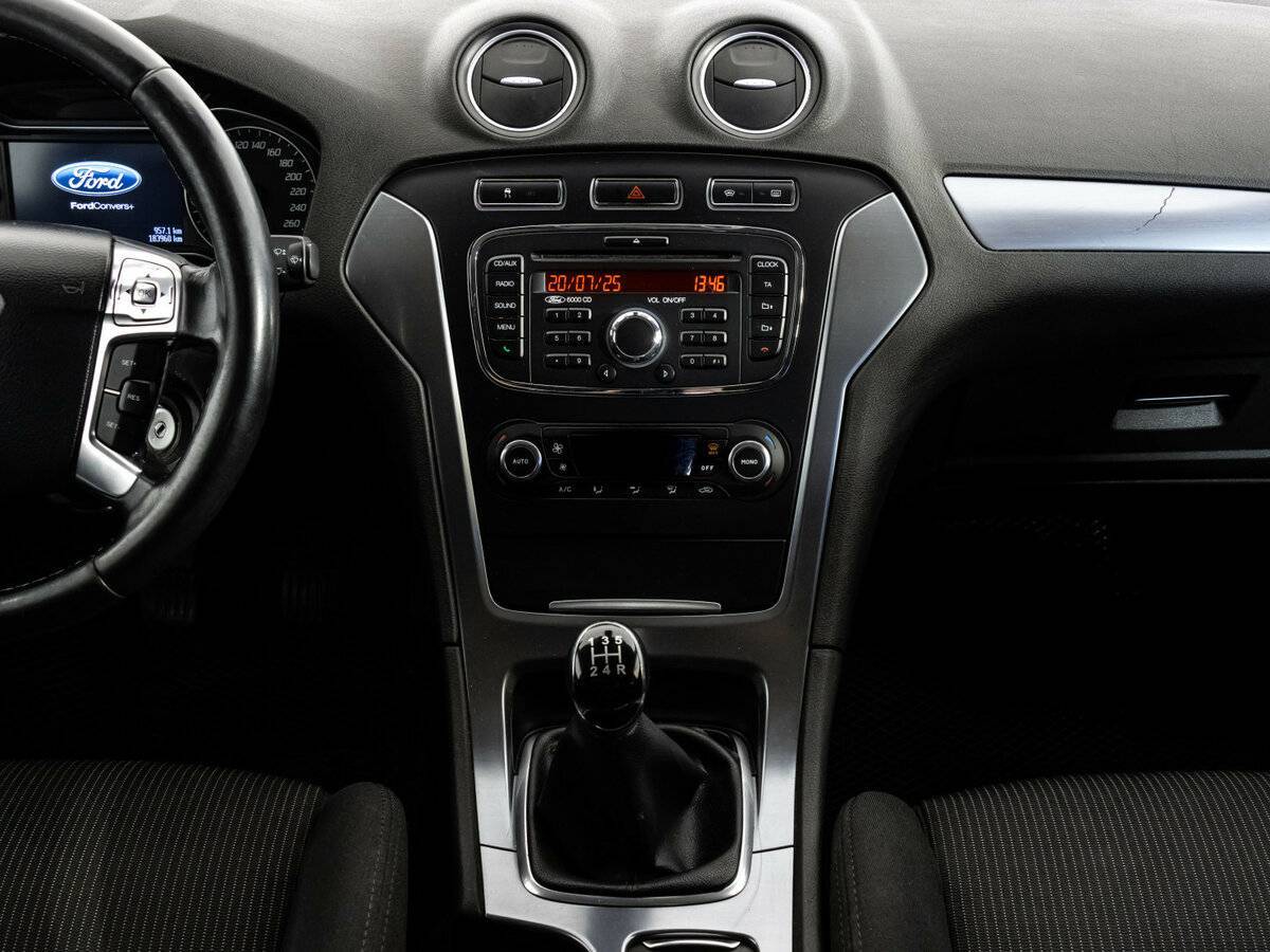 Ford Mondeo 2012 года с пробегом. Фото: #12