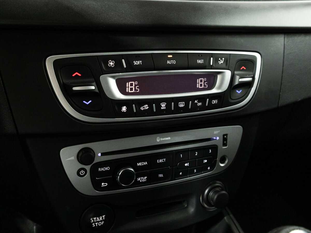 Renault Megane 2013 года с пробегом. Фото: #14