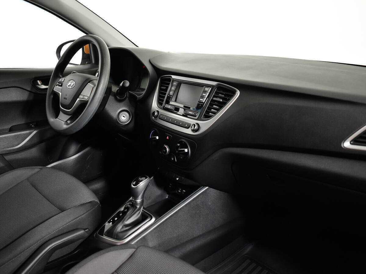 Hyundai Solaris 2017 года с пробегом. Фото: #6