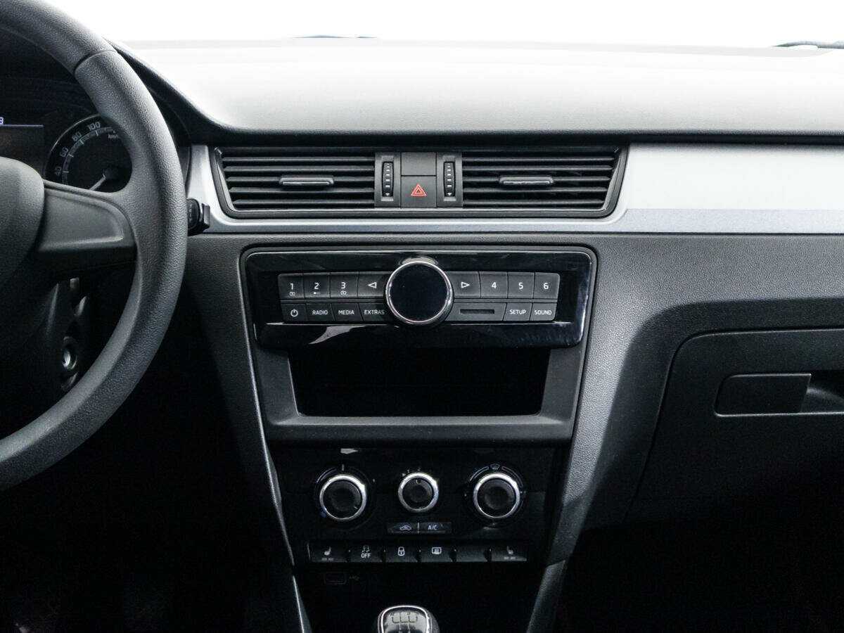 Skoda Rapid 2018 года с пробегом. Фото: #13
