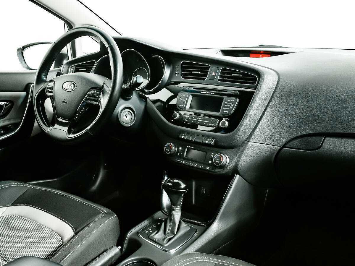 Kia Ceed 2012 года с пробегом. Фото: #8
