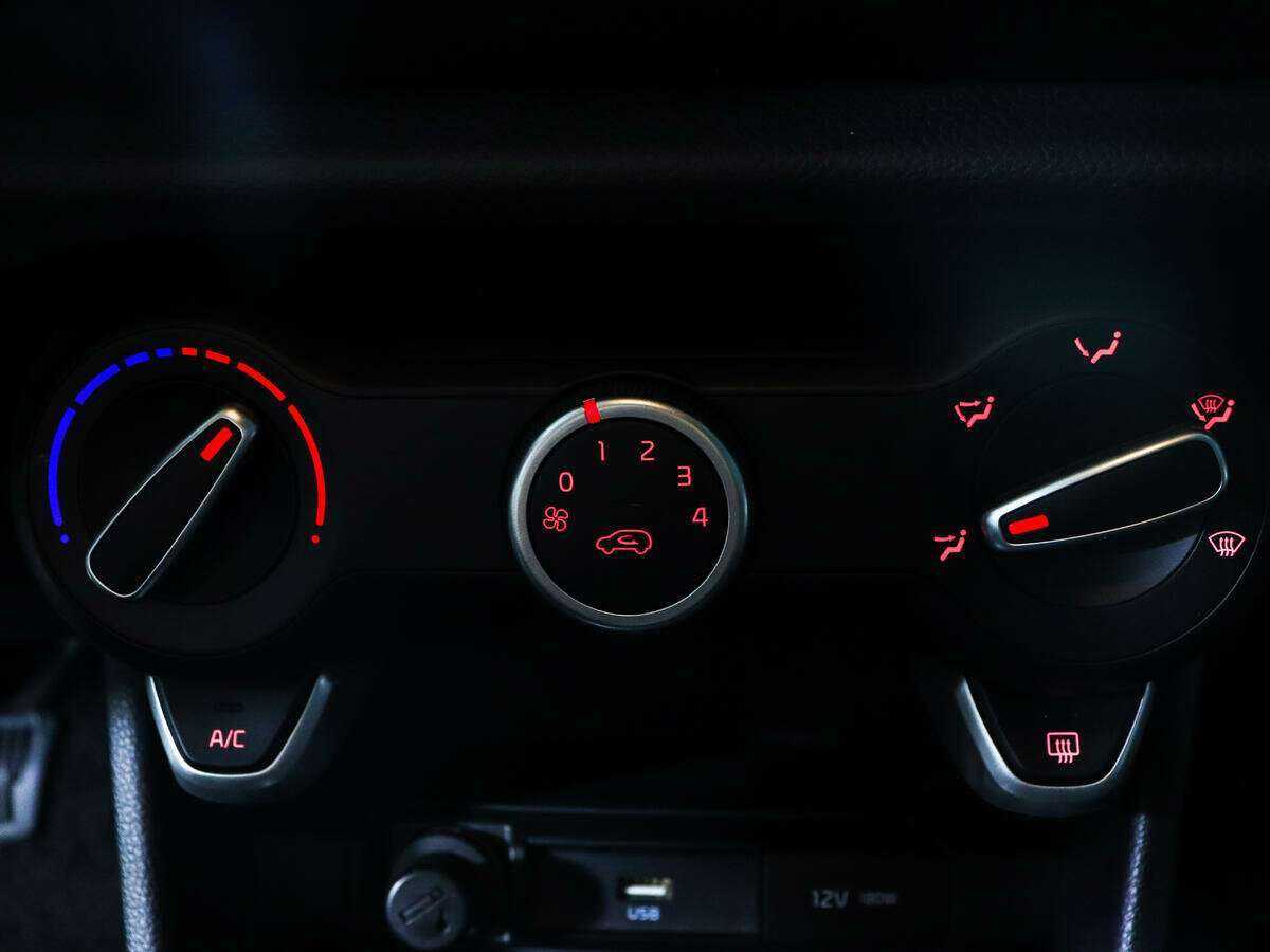 Kia Picanto 2023 года с пробегом. Фото: #16