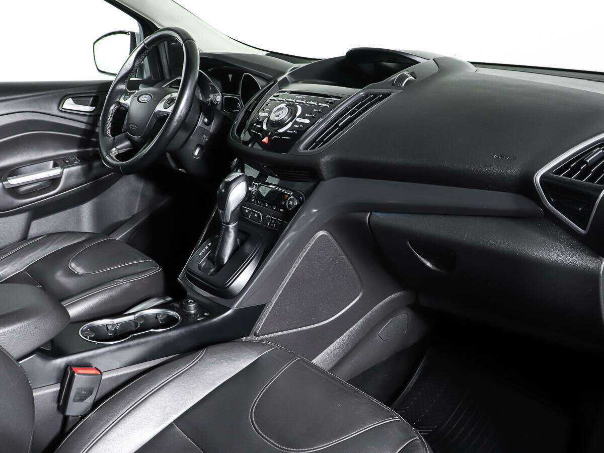 Ford Kuga 2013 года с пробегом. Фото: #9