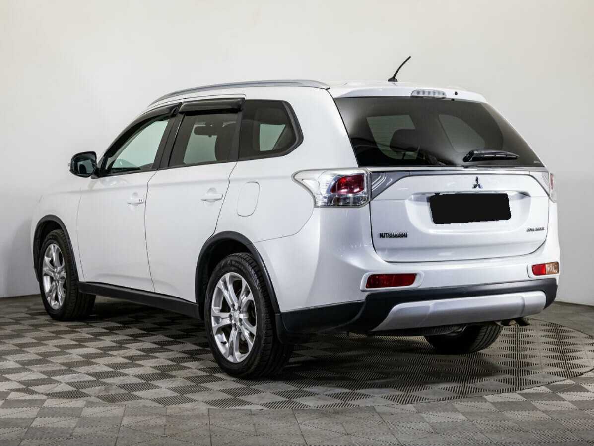 Mitsubishi Outlander 2014 года с пробегом. Фото: #6