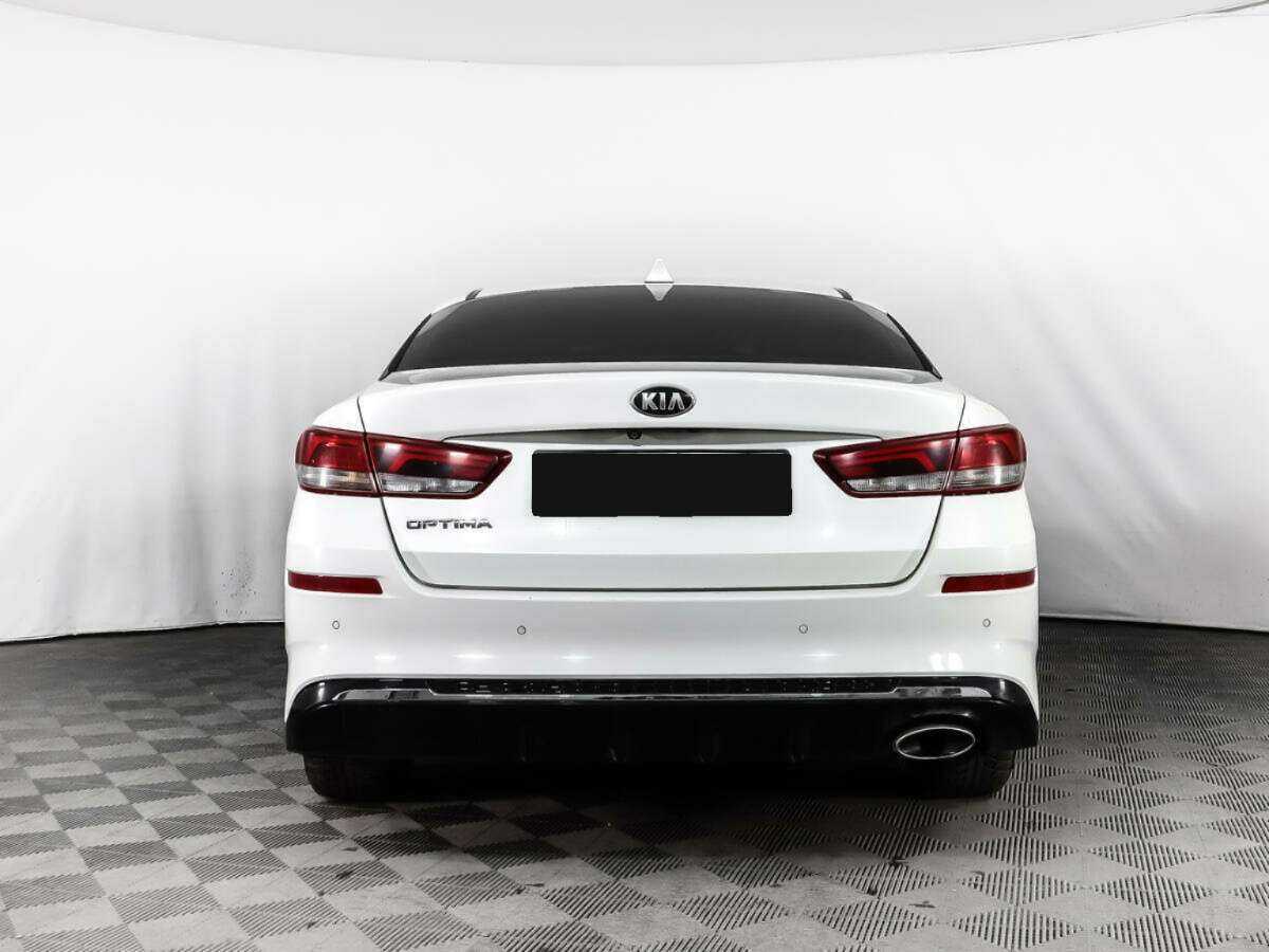 Kia Optima 2019 года с пробегом. Фото: #5