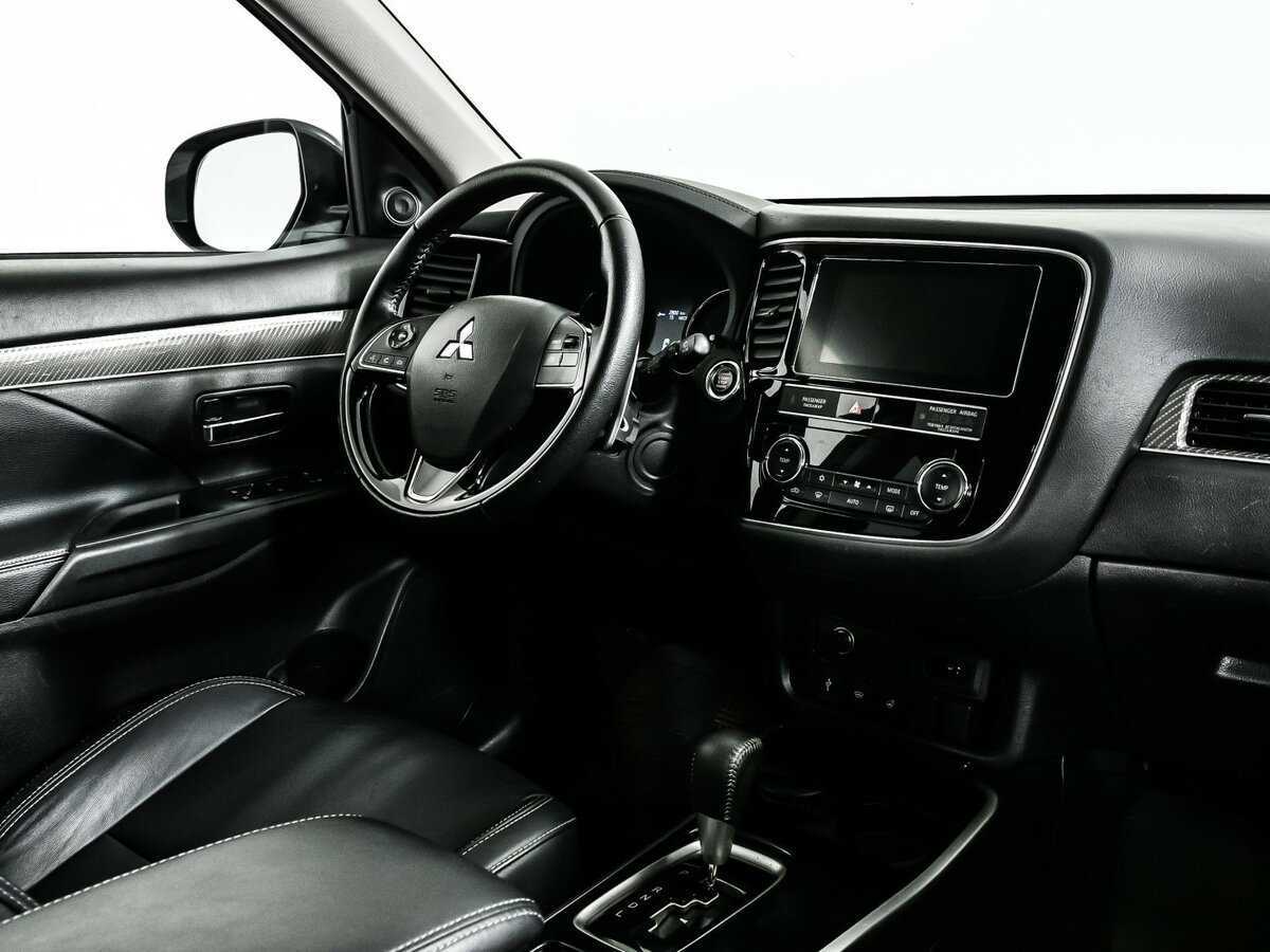 Mitsubishi Outlander 2019 года с пробегом. Фото: #6