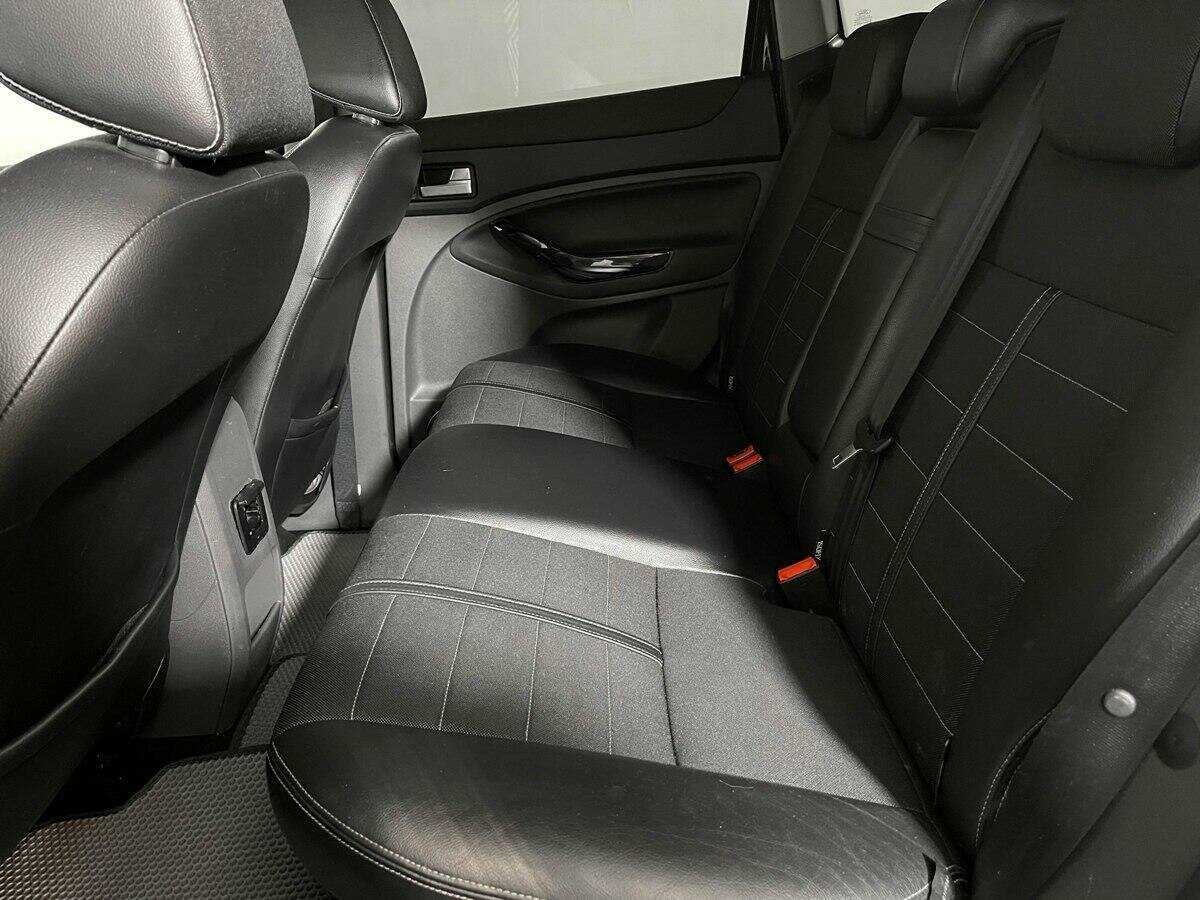 Ford Kuga 2012 года с пробегом. Фото: #9