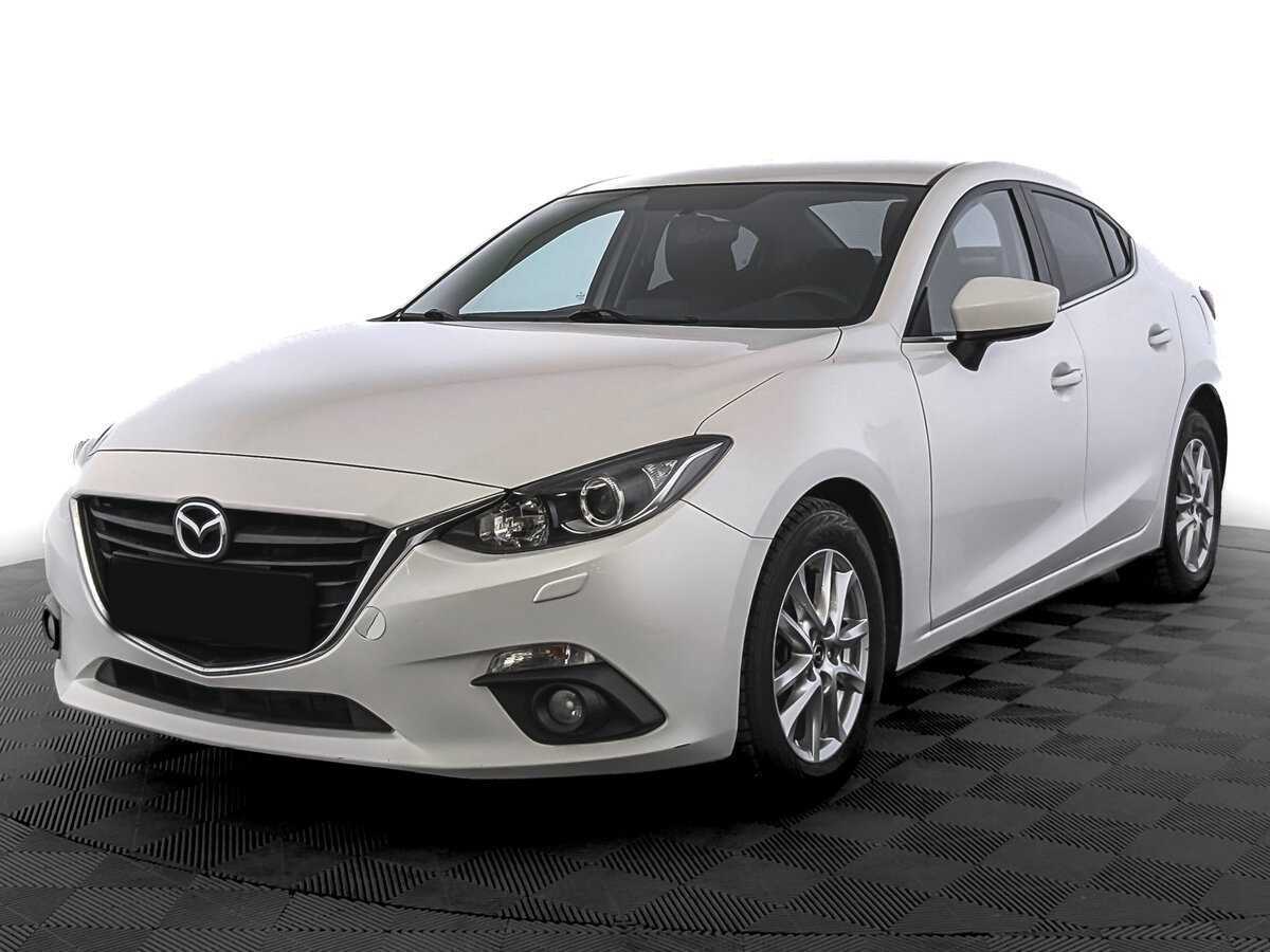 Mazda 3 2015 года с пробегом. Посмотреть фото