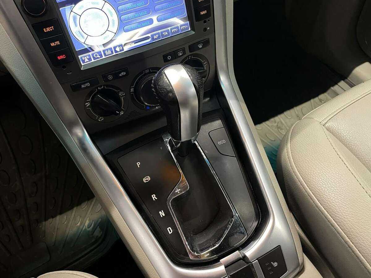 Opel Antara 2012 года с пробегом. Фото: #3