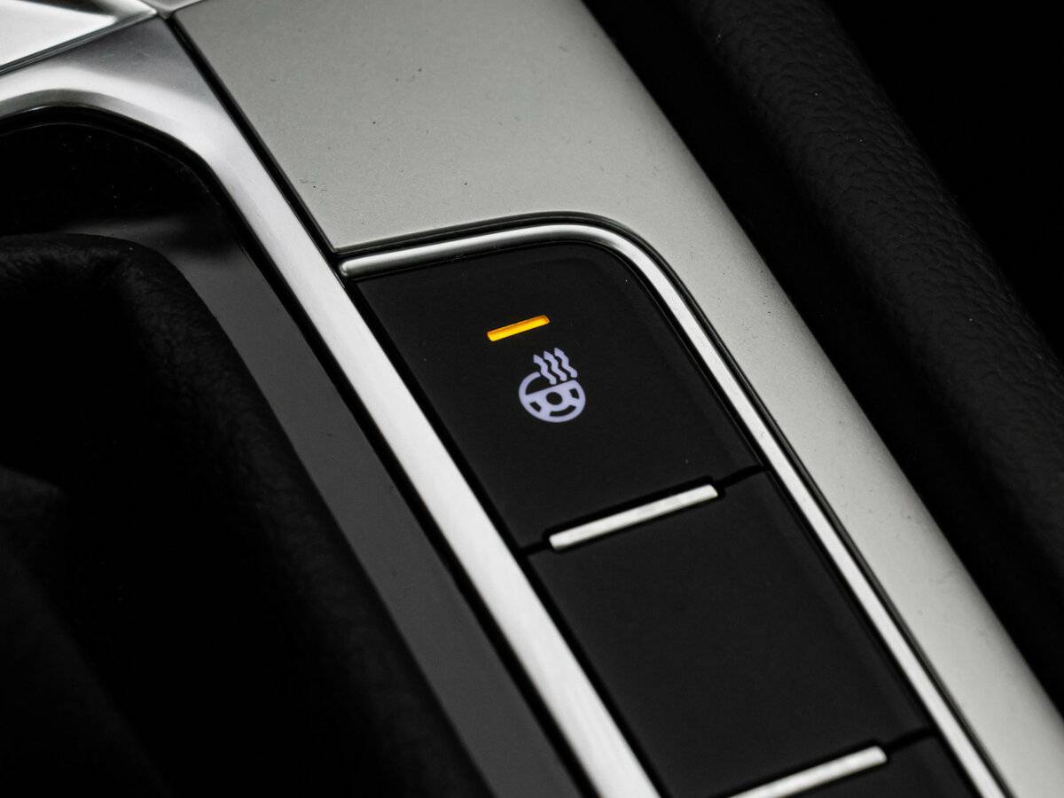 Volkswagen Passat 2018 года с пробегом. Фото: #16