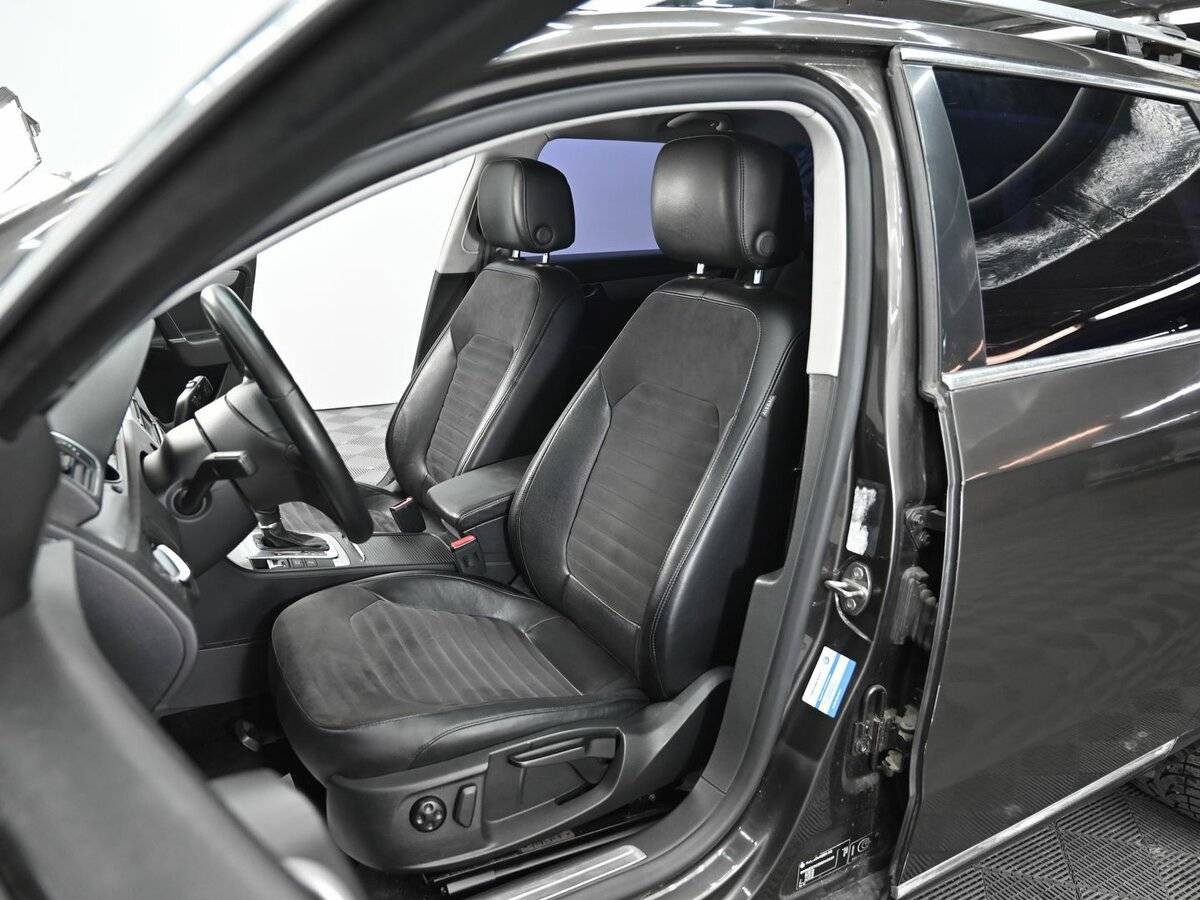 Volkswagen Passat 2012 года с пробегом. Фото: #5