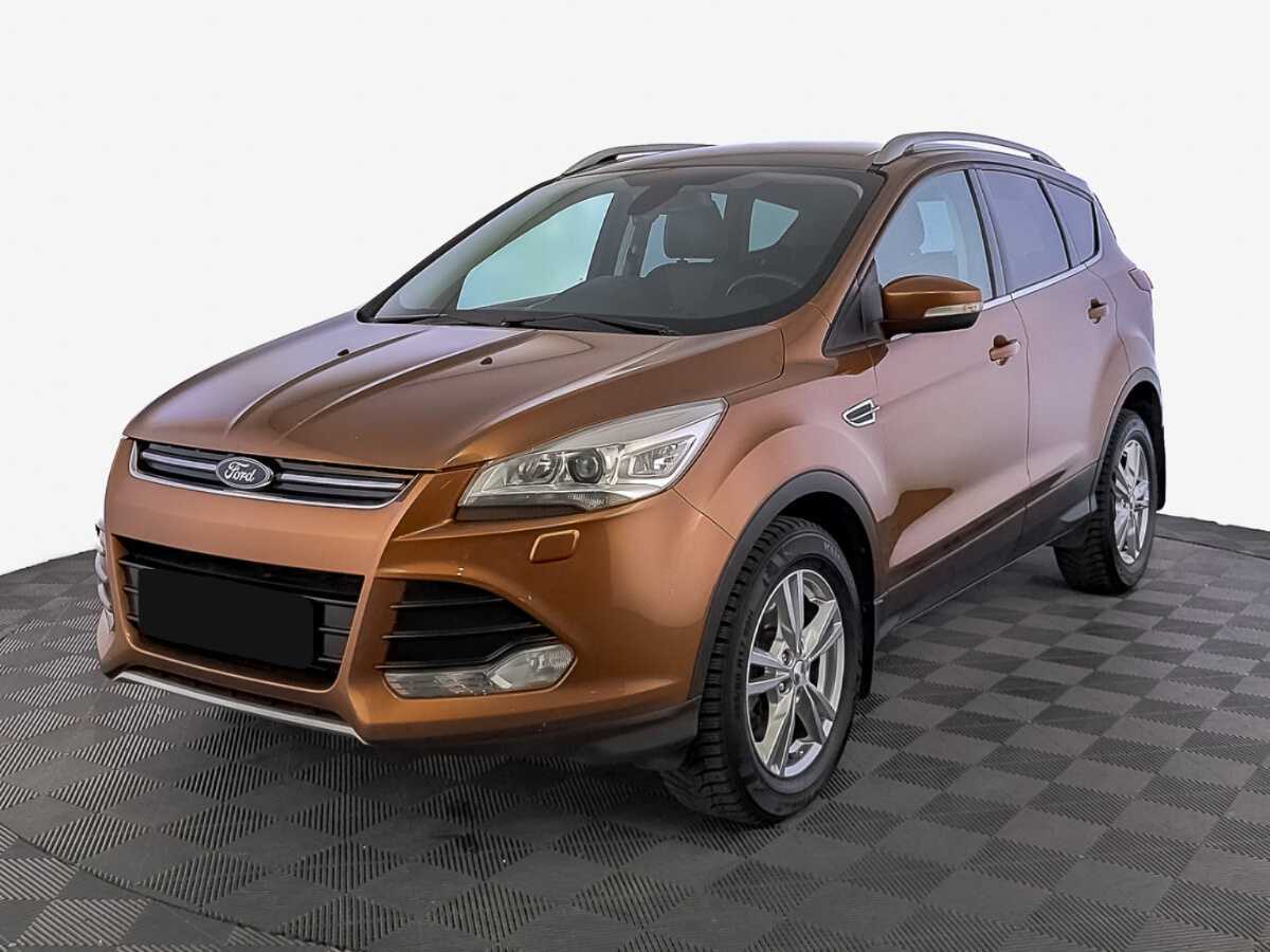 Ford Kuga 2014 года с пробегом. Посмотреть фото