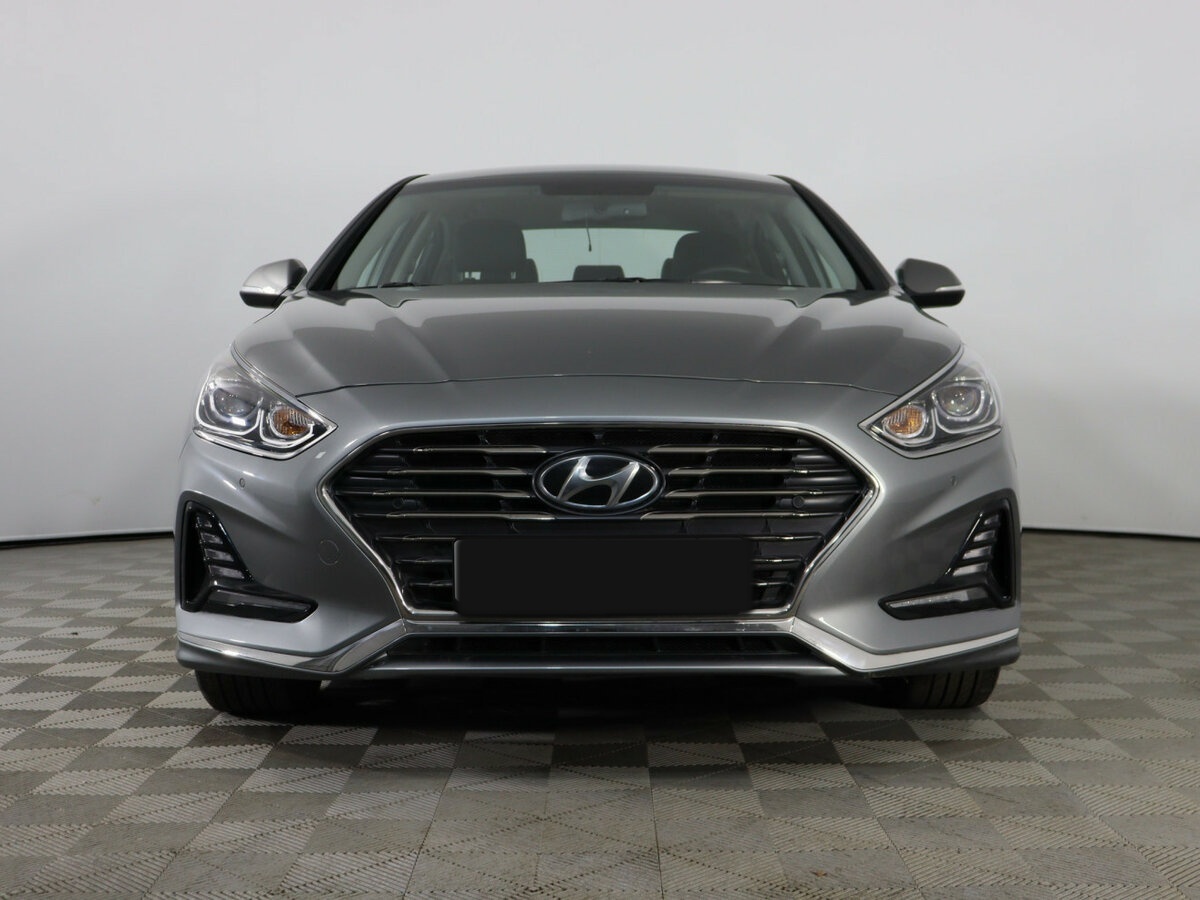 Hyundai Sonata 2018 года с пробегом. Фото: #1