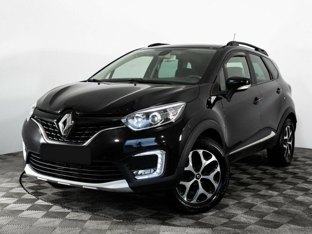 Renault Kaptur 2018 года с пробегом. Посмотреть фото