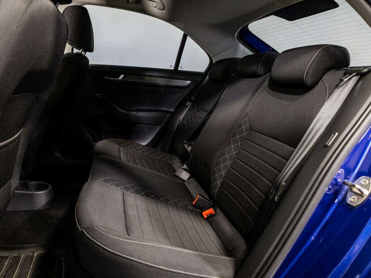 Skoda Rapid 2017 года с пробегом. Фото: #9