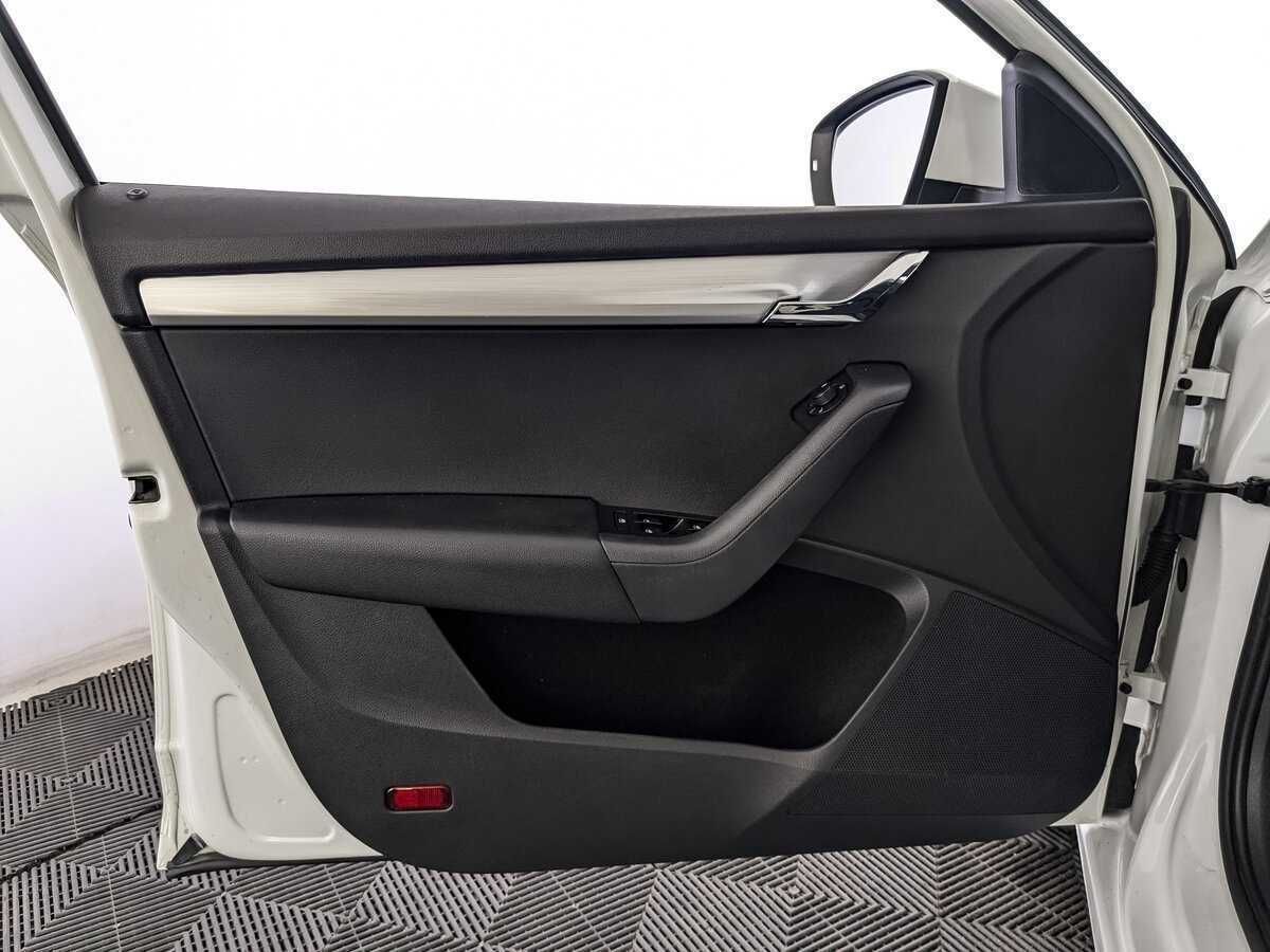 Skoda Octavia 2017 года с пробегом. Фото: #13