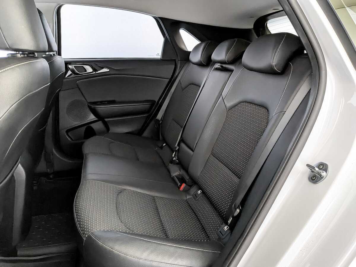 Kia Ceed 2020 года с пробегом. Фото: #11