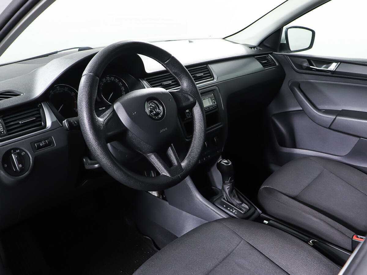 Skoda Rapid 2019 года с пробегом. Фото: #12