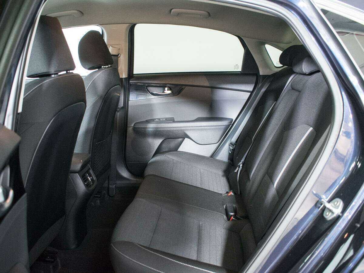 Kia Cerato 2019 года с пробегом. Фото: #7