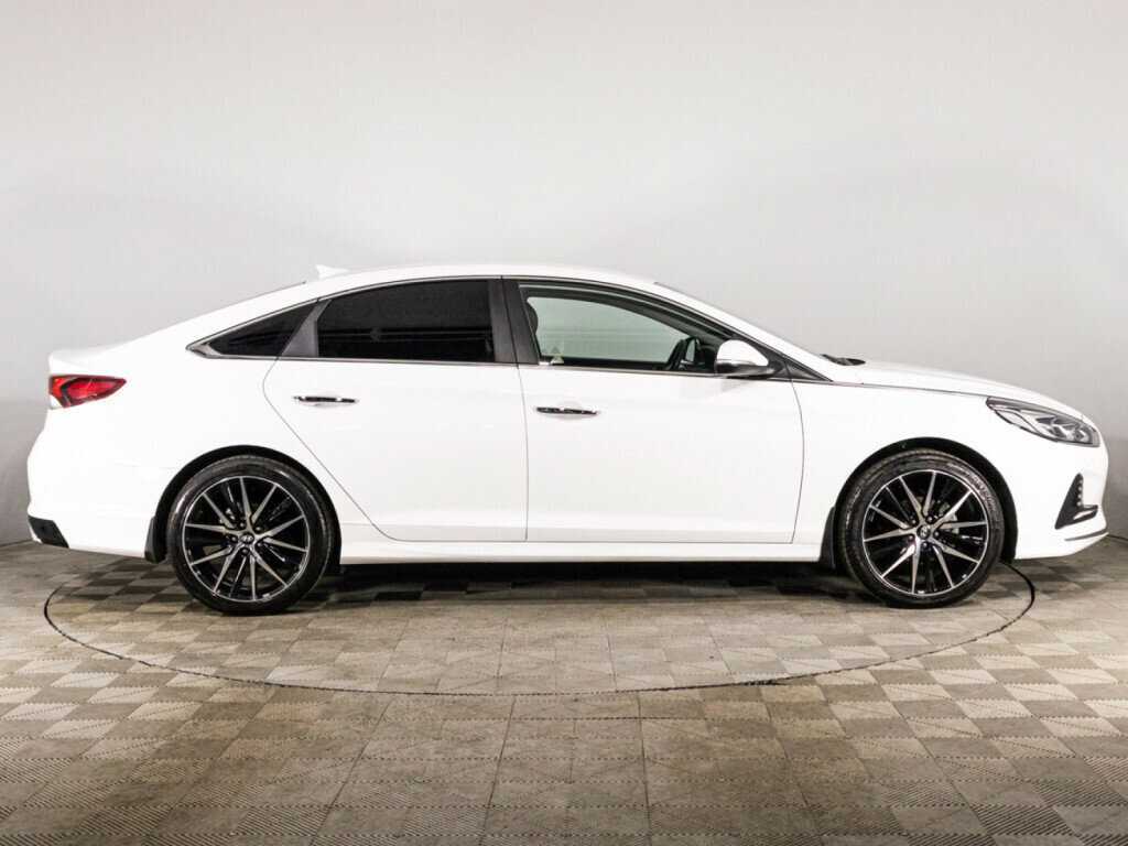 Hyundai Sonata 2019 года с пробегом. Фото: #3