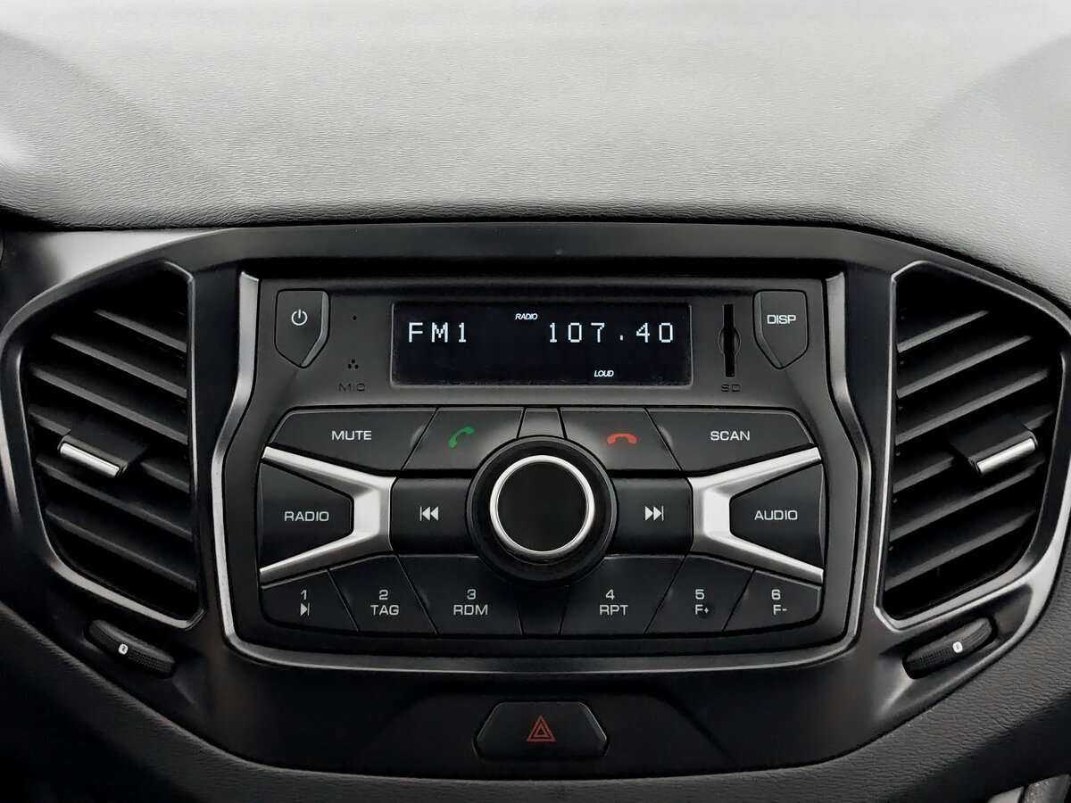 Lada (ВАЗ) Vesta 2017 года с пробегом. Фото: #12