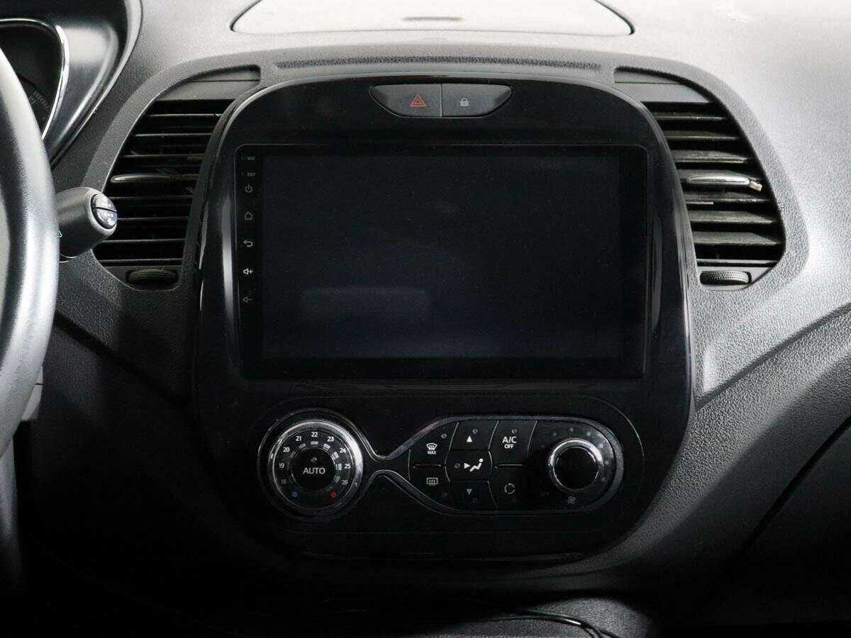 Renault Kaptur 2017 года с пробегом. Фото: #12
