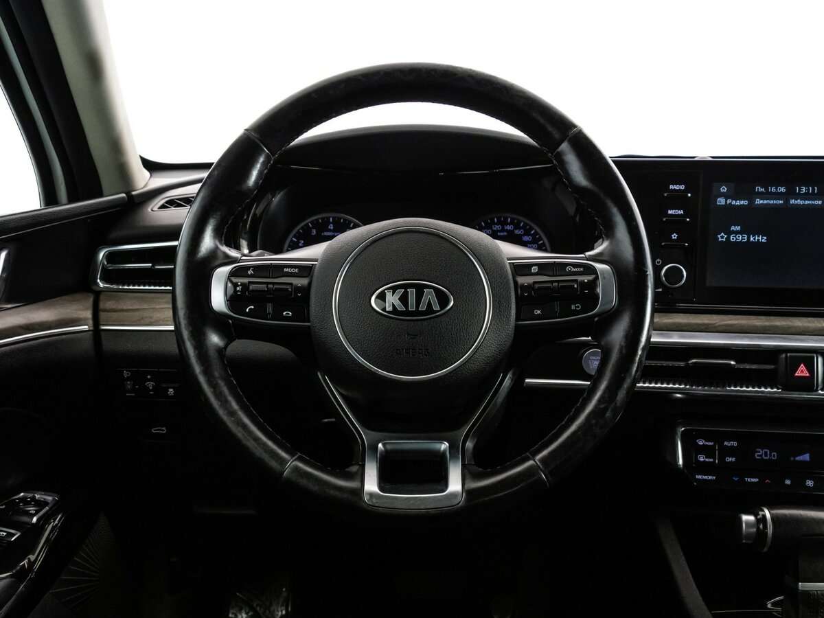 Kia K5 2021 года с пробегом. Фото: #9