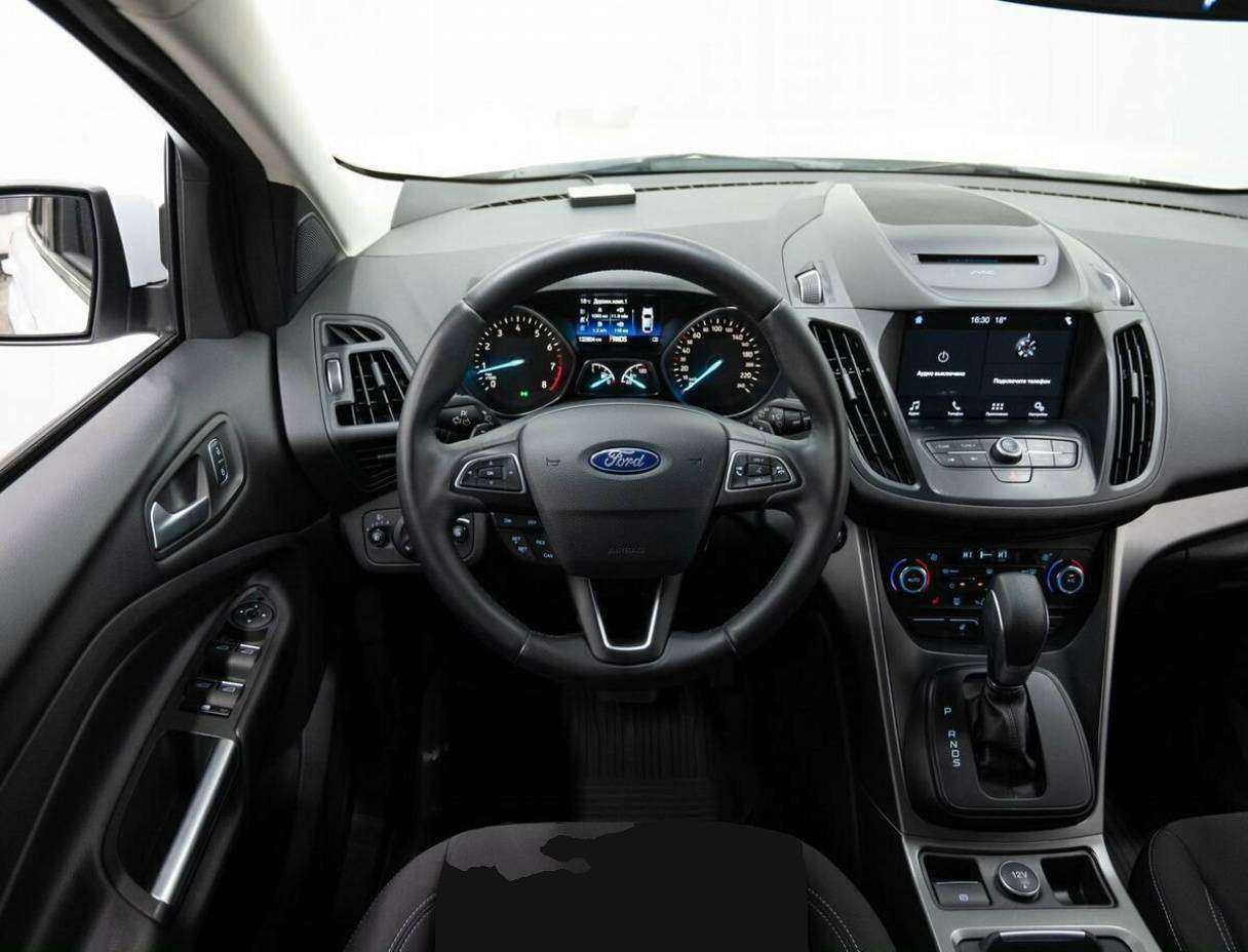 Ford Kuga 2017 года с пробегом. Фото: #11