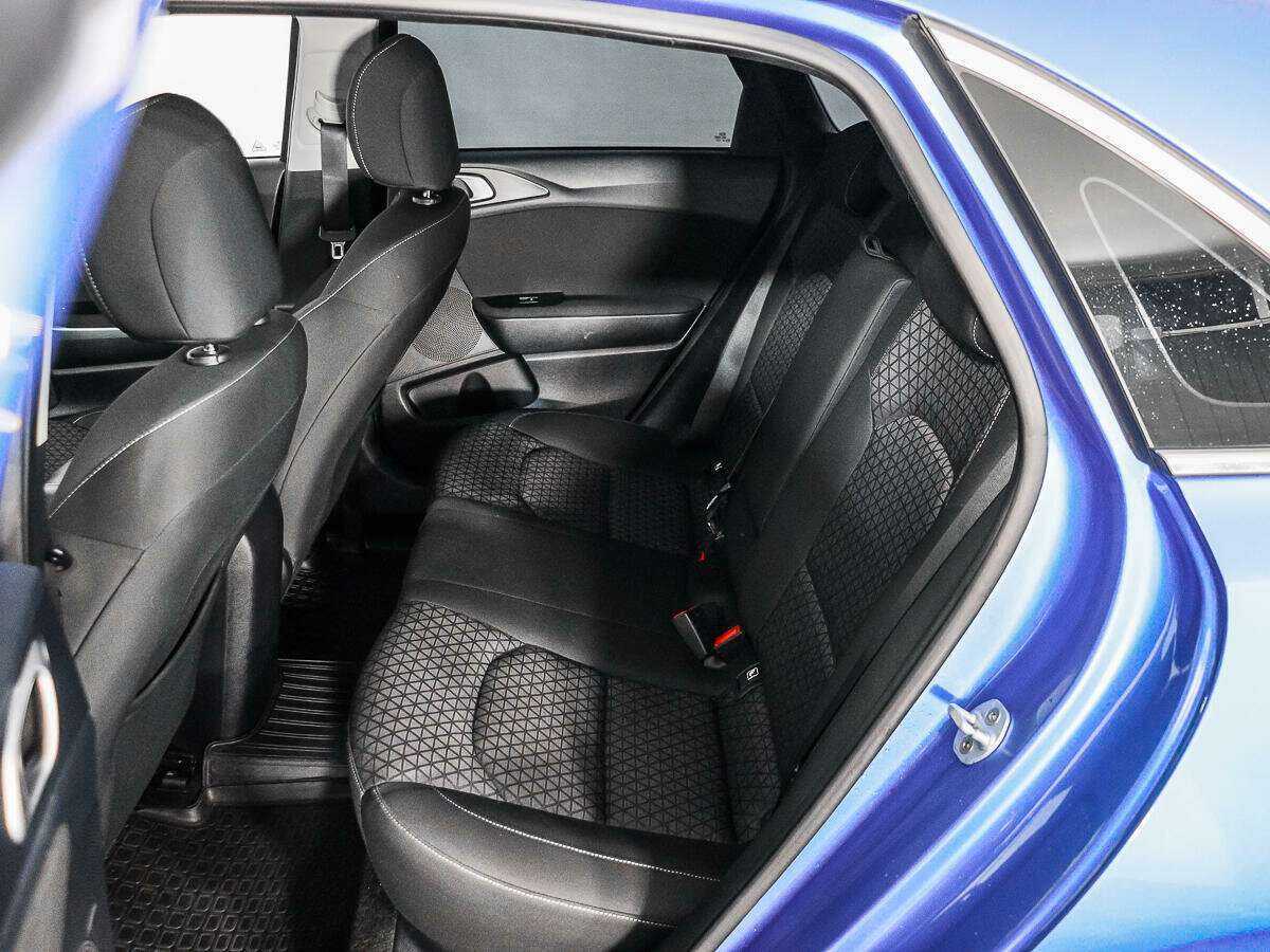 Kia Ceed 2018 года с пробегом. Фото: #9