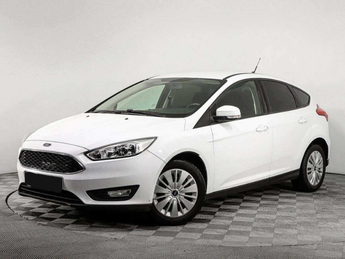Ford Focus 2017 года с пробегом. Посмотреть фото