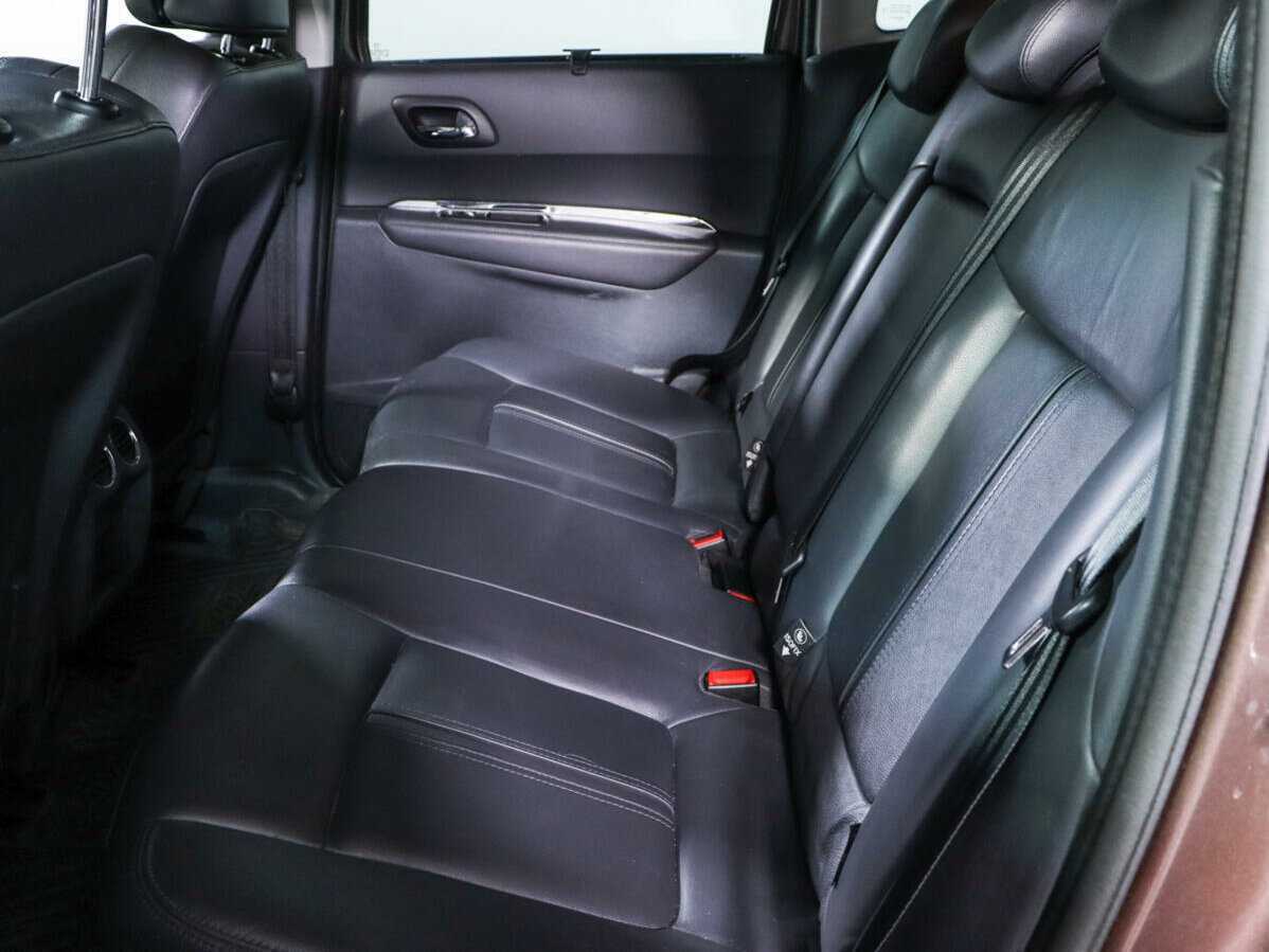 Peugeot 3008 2013 года с пробегом. Фото: #9