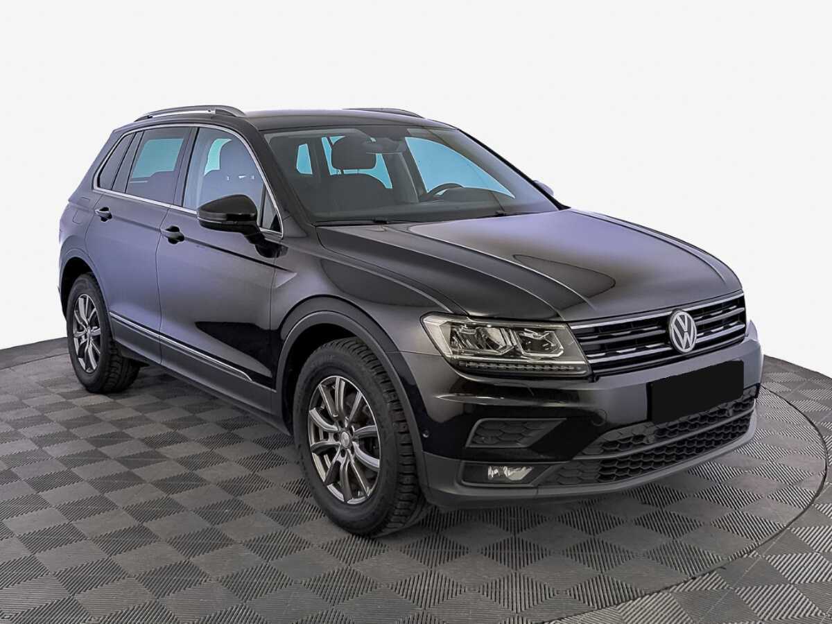 Volkswagen Tiguan 2018 года с пробегом. Фото: #2