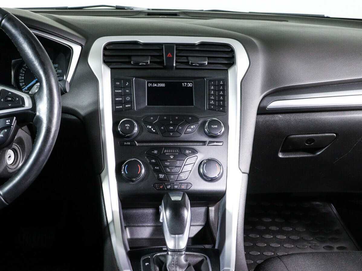 Ford Mondeo 2016 года с пробегом. Фото: #9