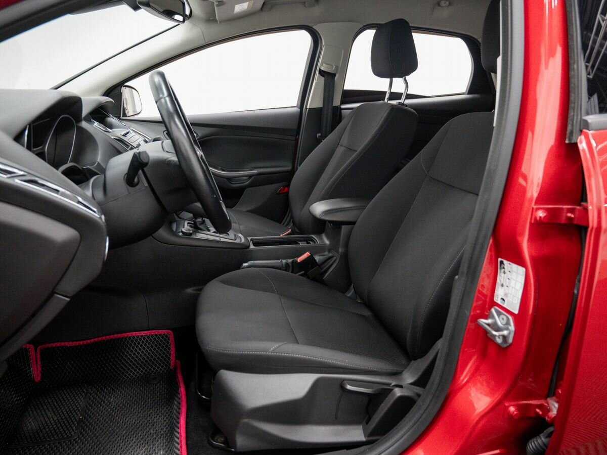 Ford Focus 2016 года с пробегом. Фото: #13