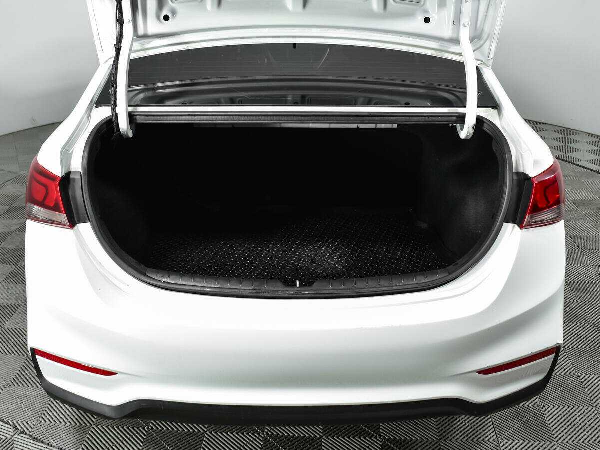 Hyundai Solaris 2017 года с пробегом. Фото: #12