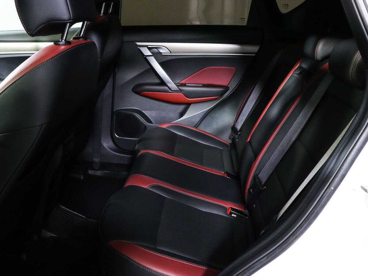 Geely Coolray 2021 года с пробегом. Фото: #7